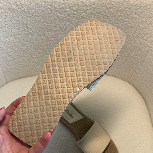 Dior Women's Cream Slide Sandals - Picture 3 of 4